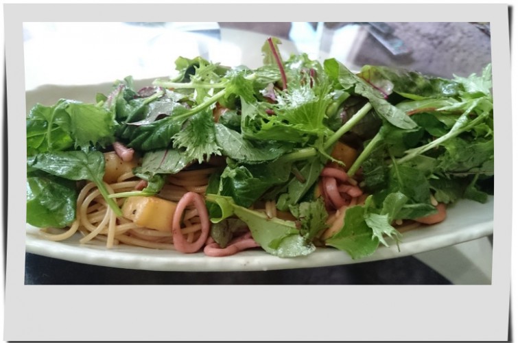 Cooking:パスタのために烏賊をさばく